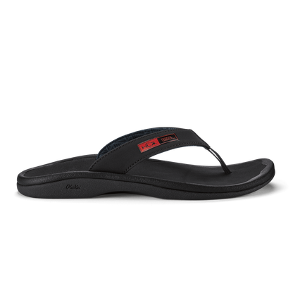 Black thong sandal with curved footbed and red HLA brand label on toe strap.